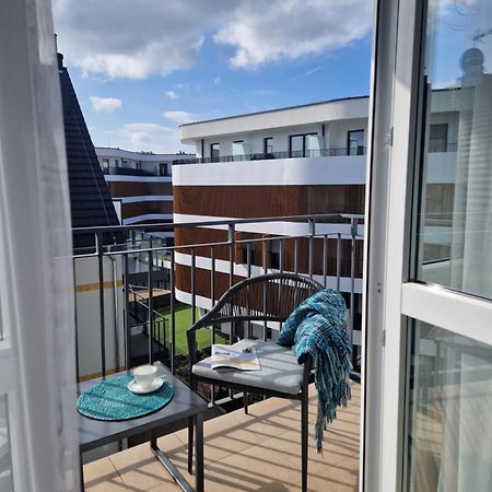 Stylish Vacation Apartment With Parking In Miedzyzdroje By Noclegi Renters 외부 사진
