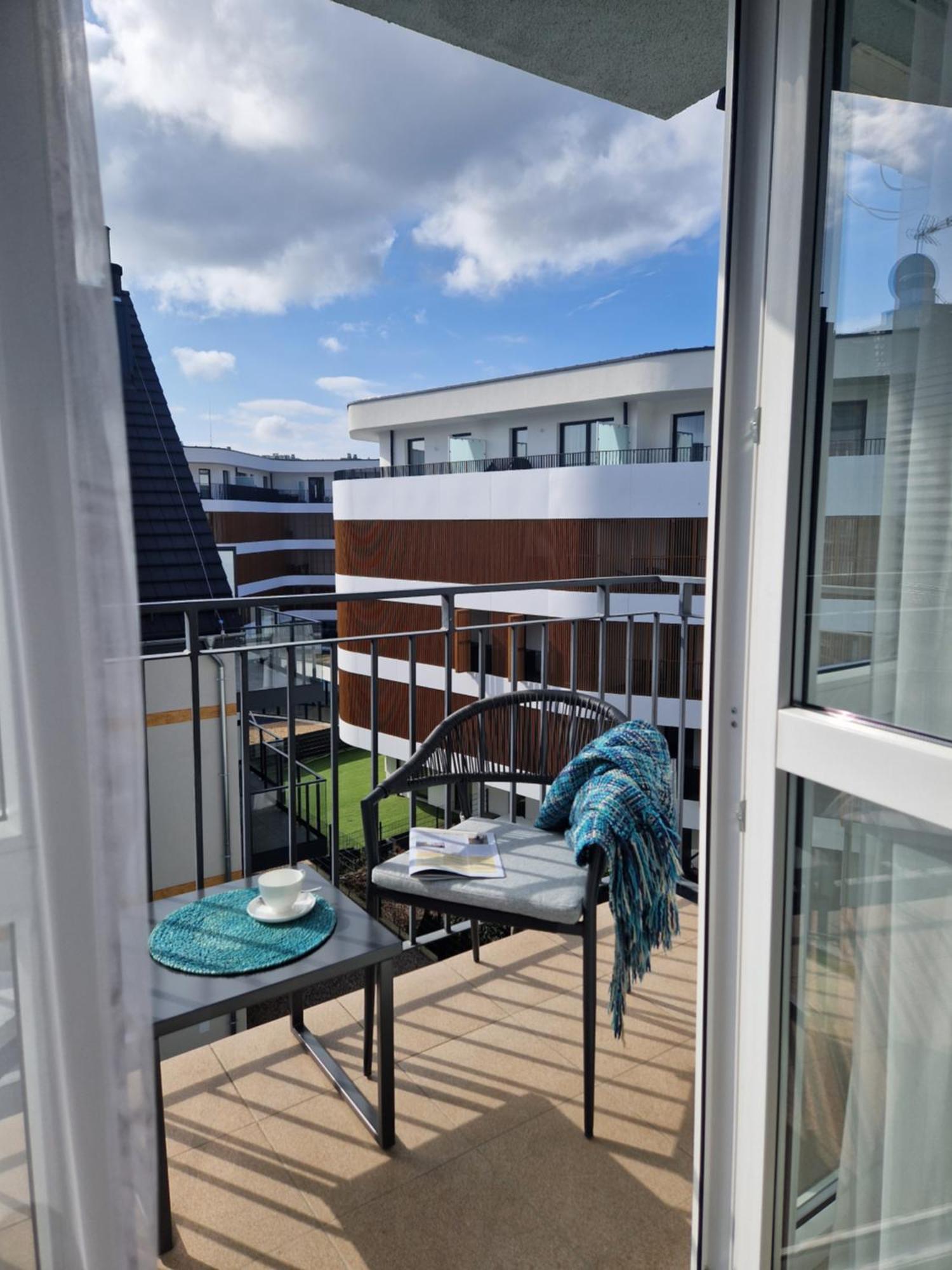 Stylish Vacation Apartment With Parking In Miedzyzdroje By Noclegi Renters 외부 사진