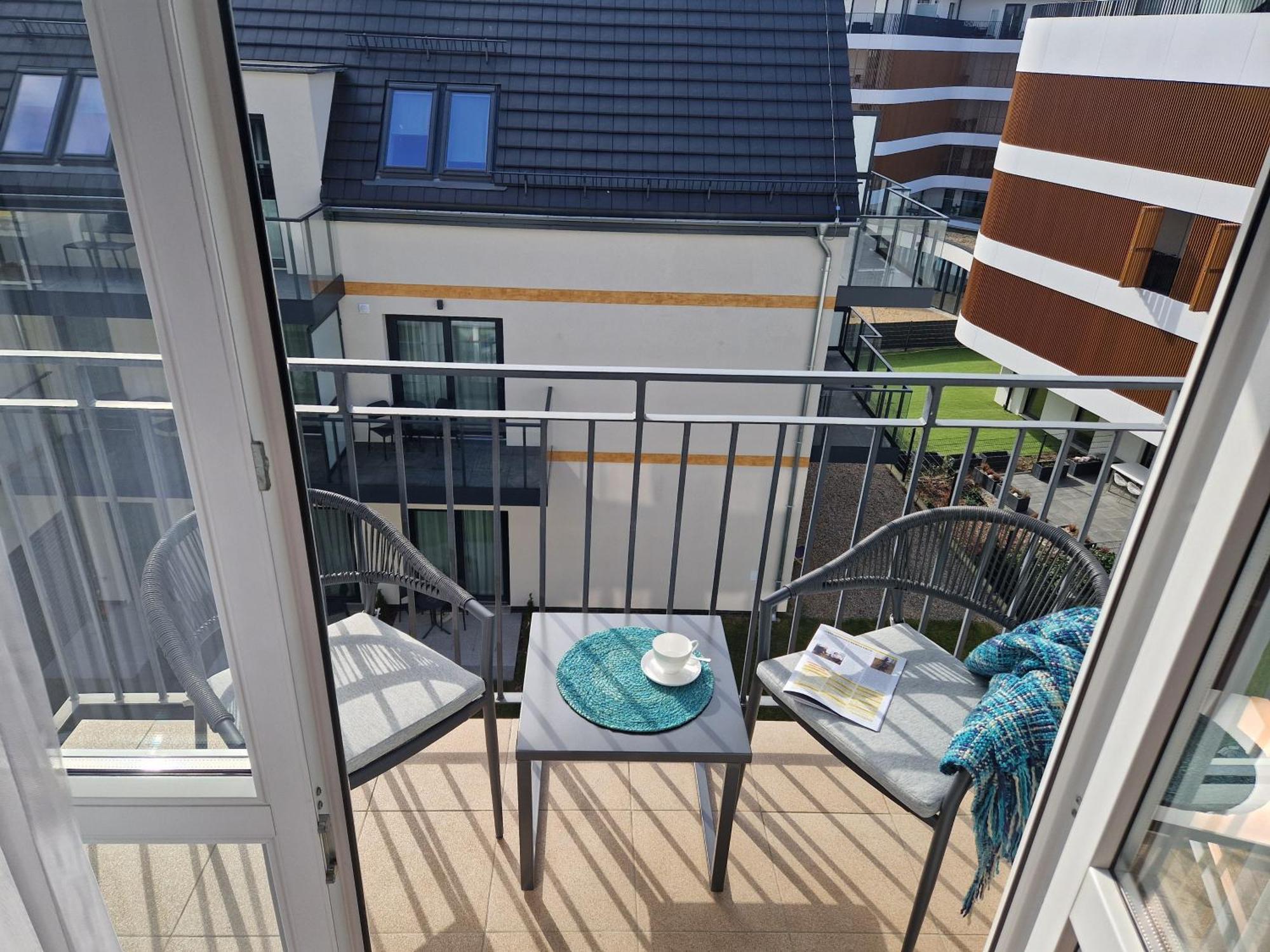 Stylish Vacation Apartment With Parking In Miedzyzdroje By Noclegi Renters 외부 사진